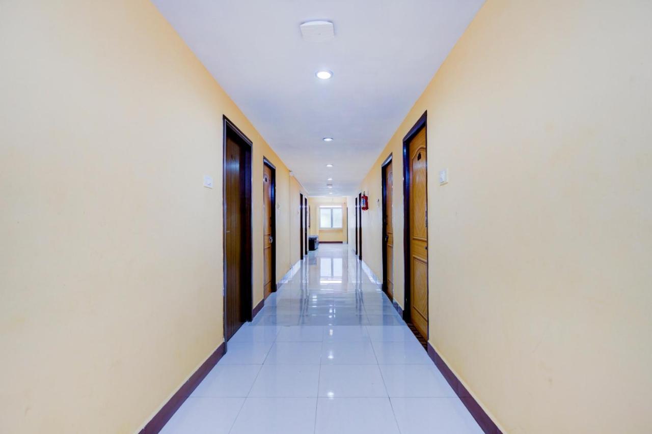 Hôtel Oyo Flagship Amutha Residency à Chennai Extérieur photo