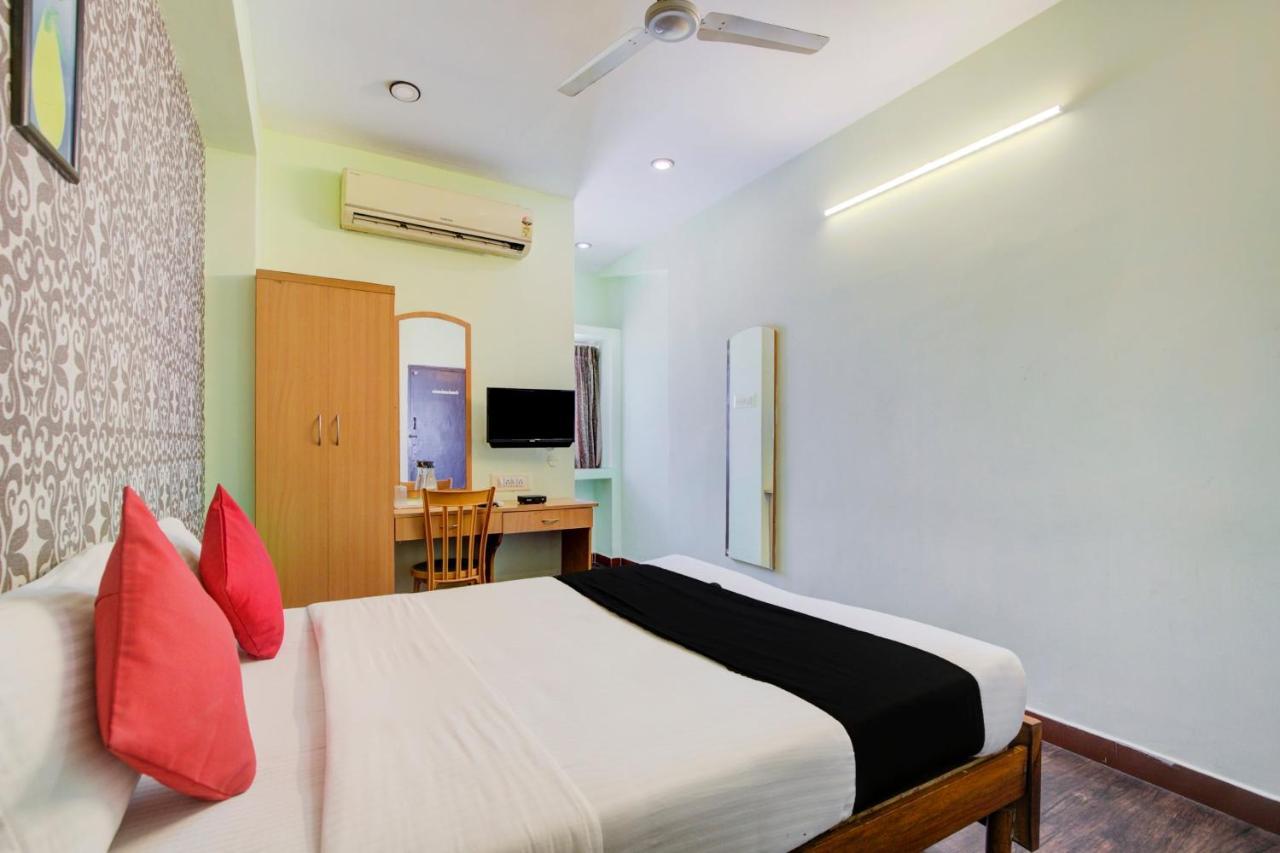 Hôtel Oyo Flagship Amutha Residency à Chennai Extérieur photo