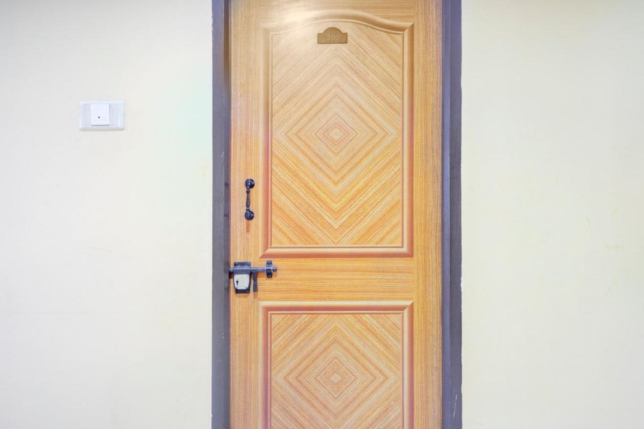 Hôtel Oyo Flagship Amutha Residency à Chennai Extérieur photo