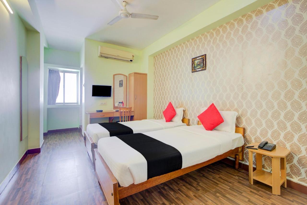Hôtel Oyo Flagship Amutha Residency à Chennai Extérieur photo