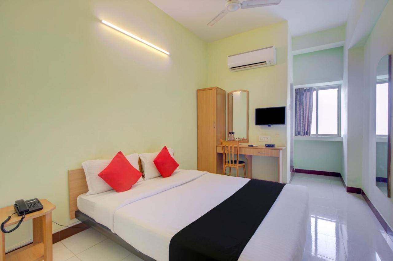 Hôtel Oyo Flagship Amutha Residency à Chennai Extérieur photo